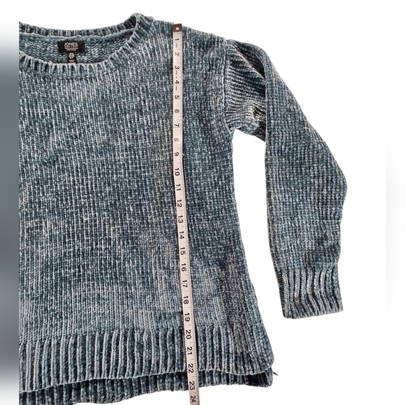 Jones New York Blue Crew Neck Sweater with Ribbed Knit - Picture 6 of 6